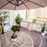 Regina Elena Bed & Breakfast 3*