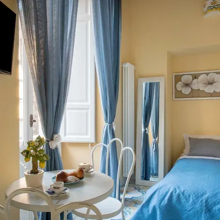 Bed & Breakfast Regina Elena 3*