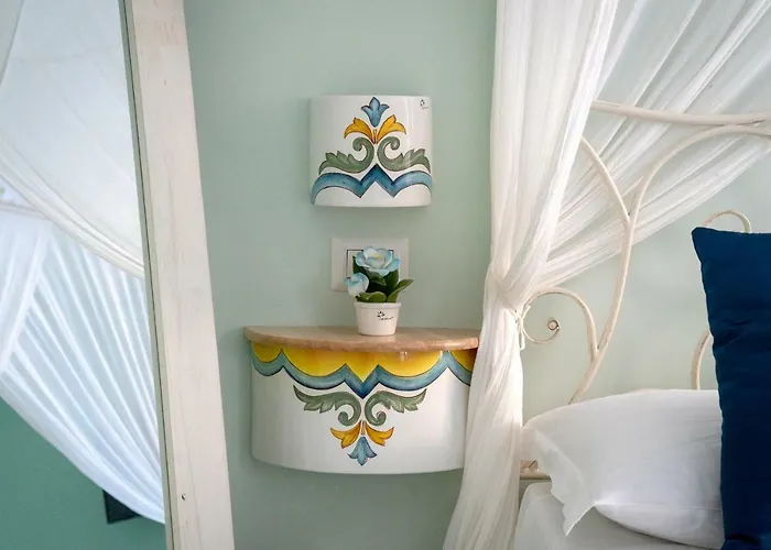 Regina Elena 3* Neapel