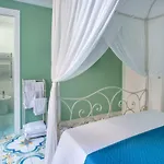 Regina Elena 3*