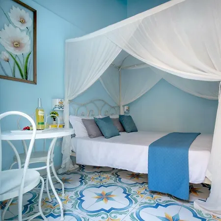 Bed and Breakfast Regina Elena Νάπολη