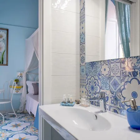 Regina Elena Νάπολη