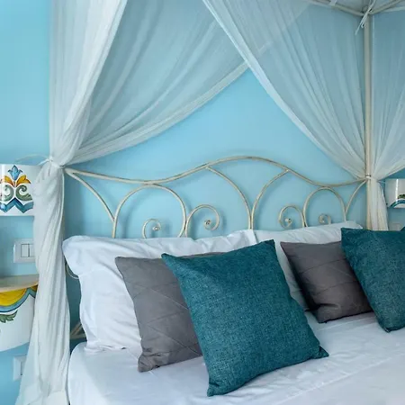 Regina Elena Bed and Breakfast 3*