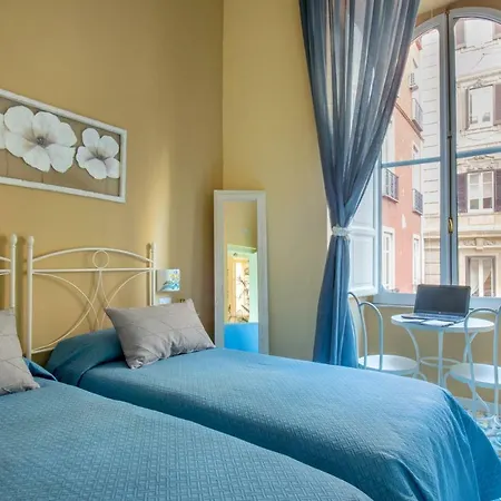 Regina Elena Νάπολη