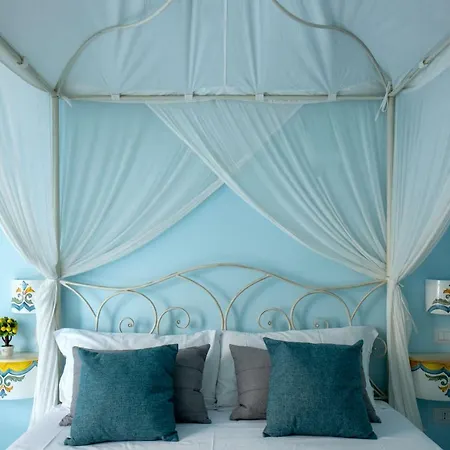 Regina Elena Bed and Breakfast