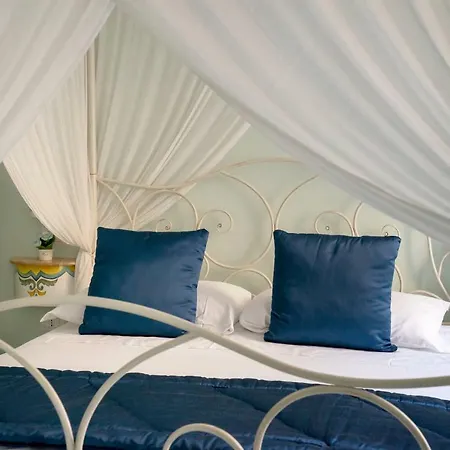 Regina Elena Bed and Breakfast