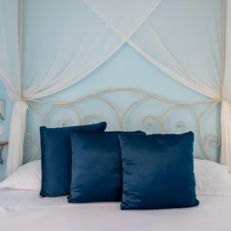 Regina Elena Bed and Breakfast Νάπολη