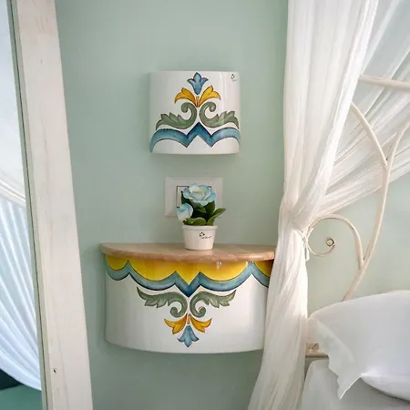 Regina Elena 3* Νάπολη