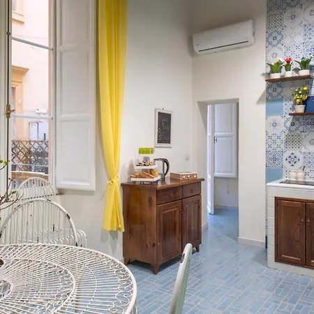 Regina Elena Bed and Breakfast