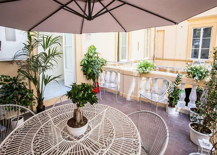 Regina Elena Bed & Breakfast 3*